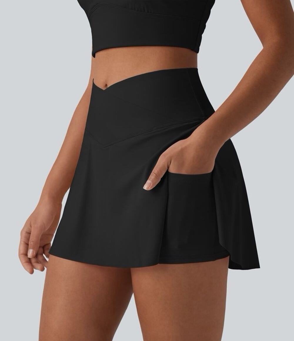 Halara M Black Solid Athletic Pull-On Skirt with Pockets Short Length